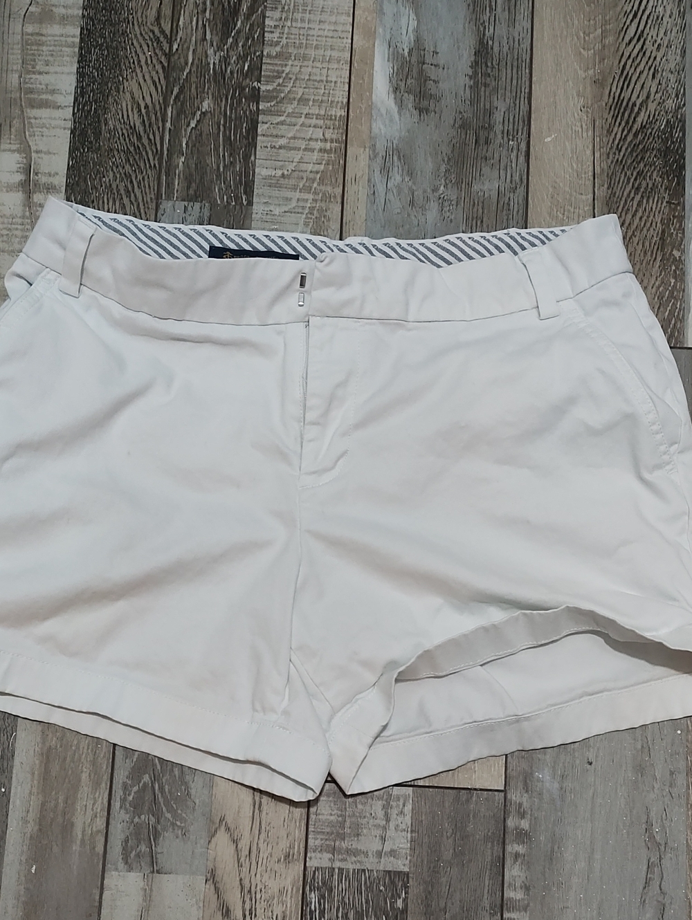 Brooks Brothers White Cotton Blend Women's Shorts